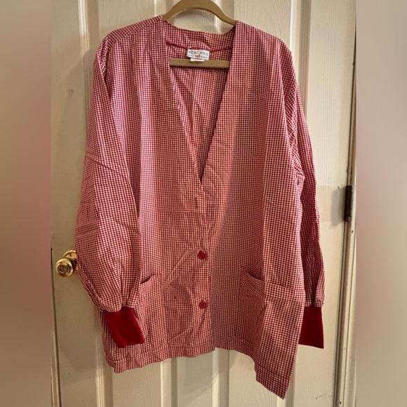 Four XL Scrub Jackets cover four seasons - Picture 3 of 7